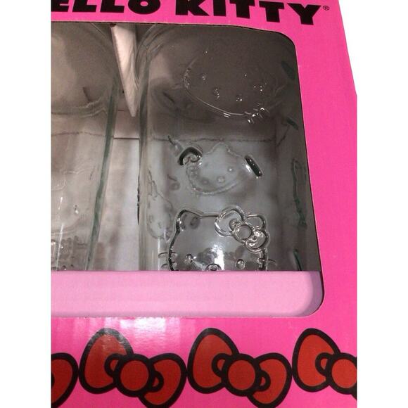 NIB Hello Kitty Clear Glass Tumbler Set of 2 NEW - Picture 2 of 9